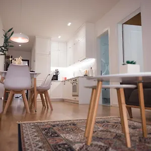 Apartment Tam Skanderbeg Square Center No4, Tirana